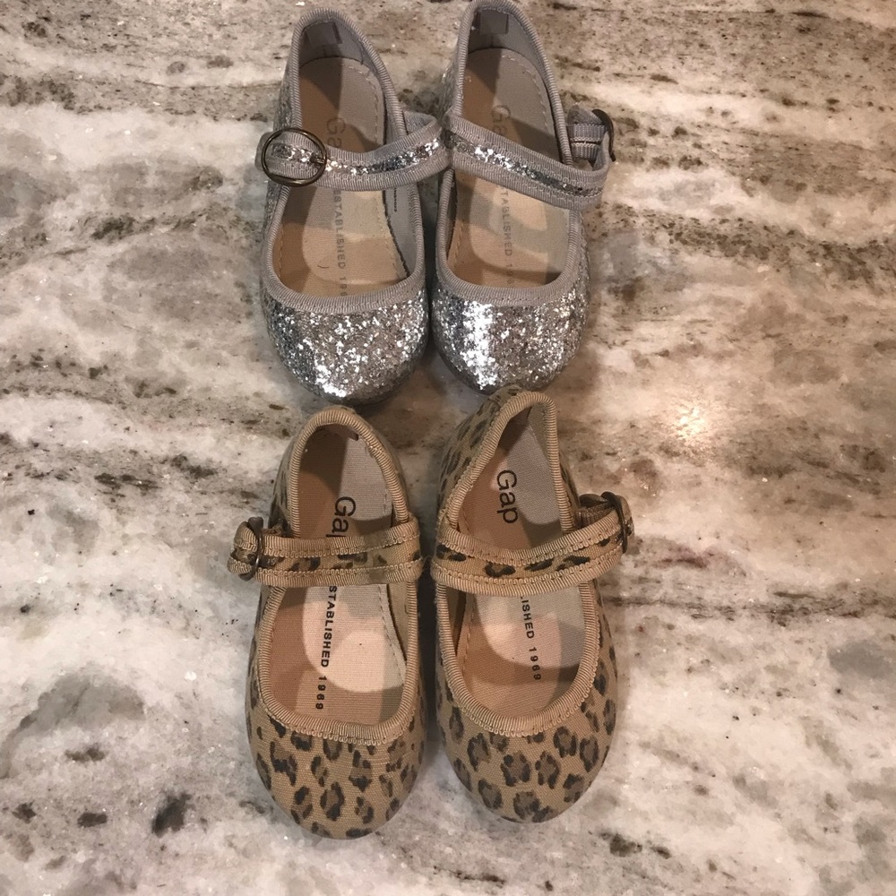 GAP toddler flats, sliver glitter & leopard print